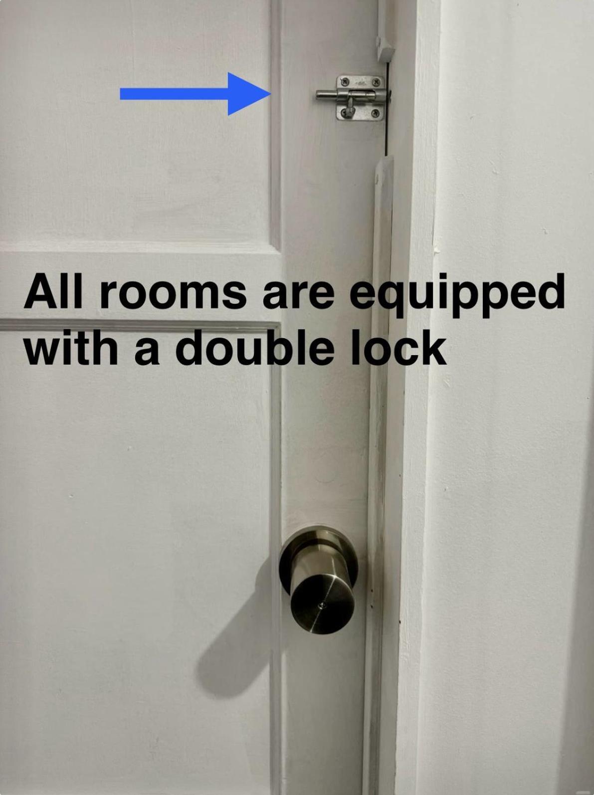 Tiny Private Room On The 1St Floor With Shared Bathroom Near Seatac Airport And Downtown Seattle Exterior foto